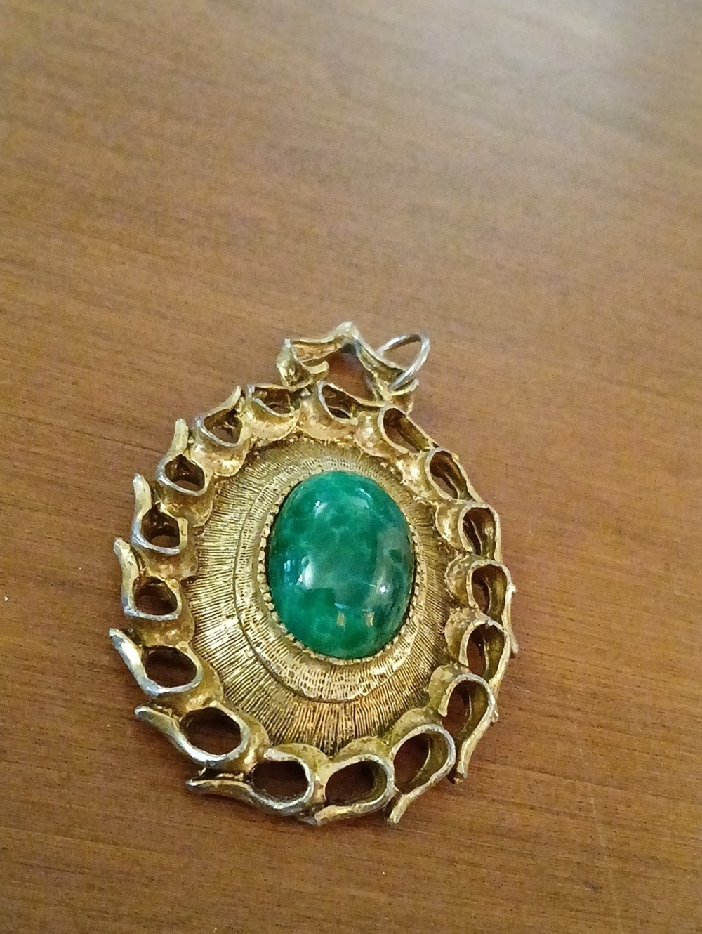 3" Vintage Gold-Tone Pendant with Emerald Green Cabochon Center